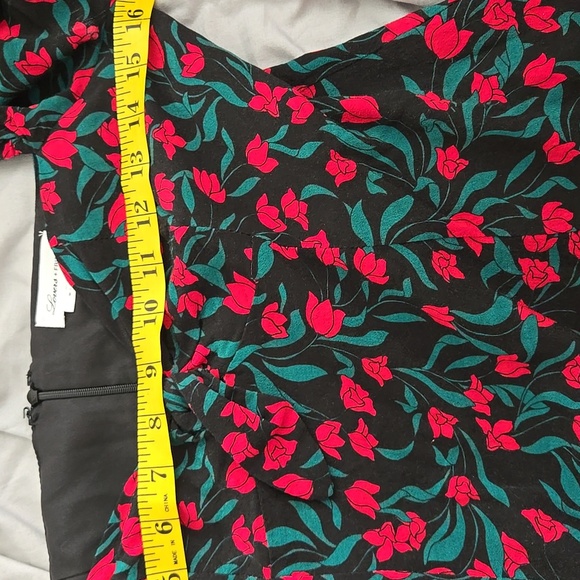 Lovers + Friends Wiley Floral Top In Rosebud Size M - Picture 13 of 16